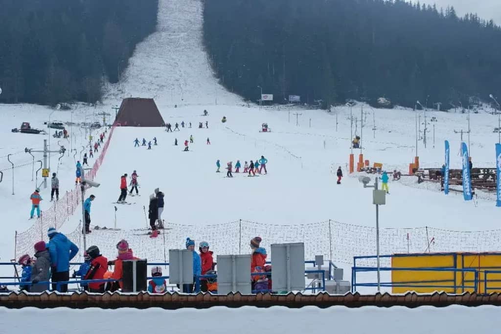 Stacje narciarskie Zakopane: najlepsze miejsca na zimowe szaleństwo